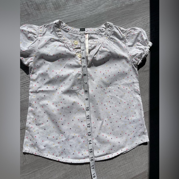Cherokee girl’s hearts 💕 blouse, size 5T. - Picture 5 of 12